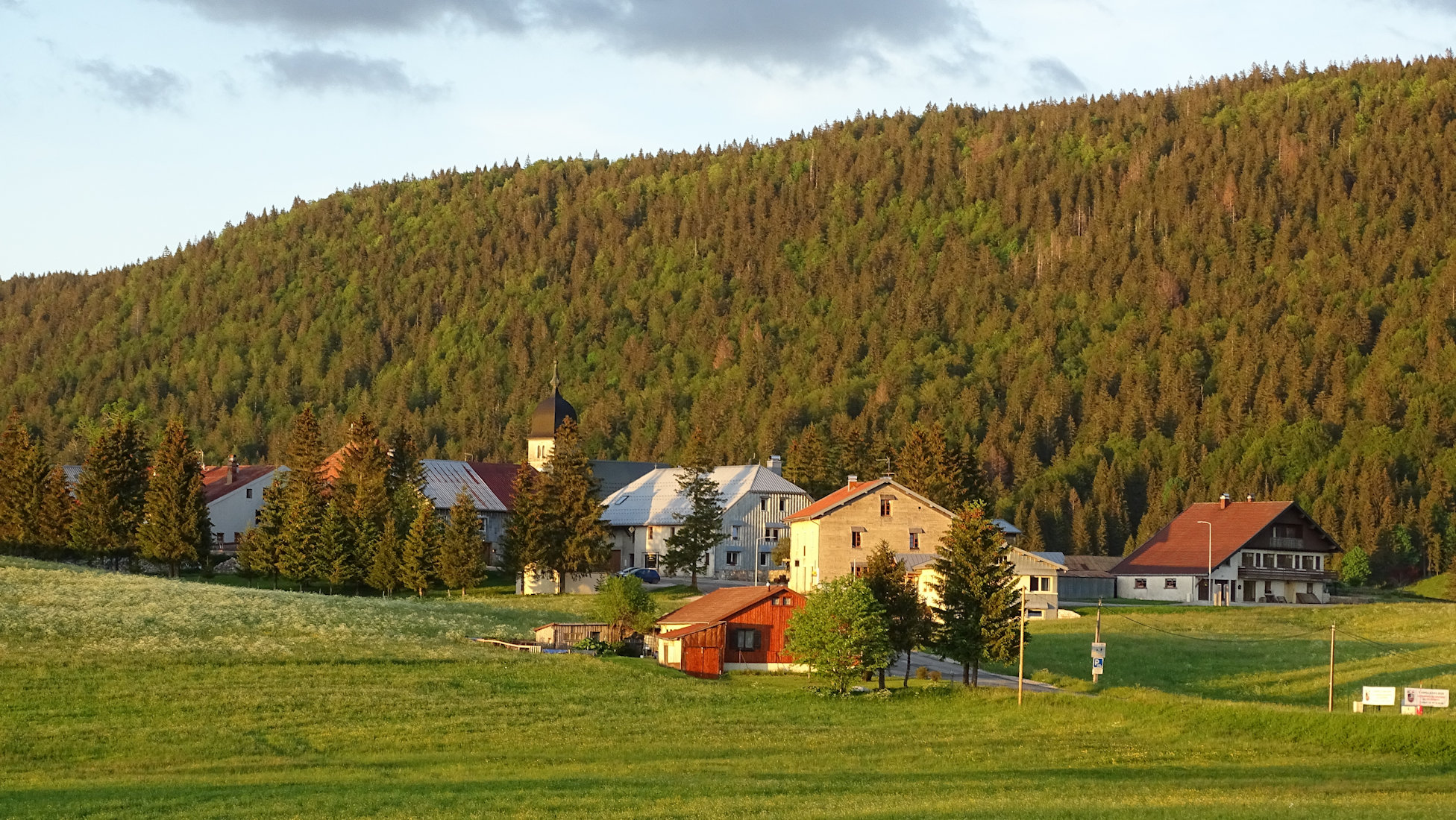 Chapelle des Bois, les Carrias