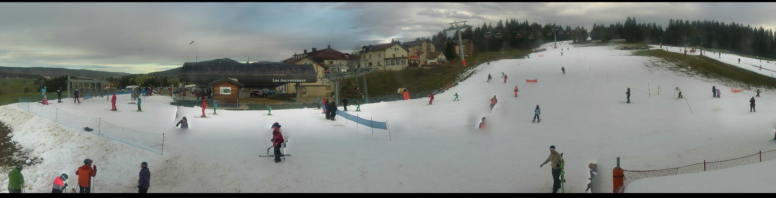 Ski aux
                Jouvencelles